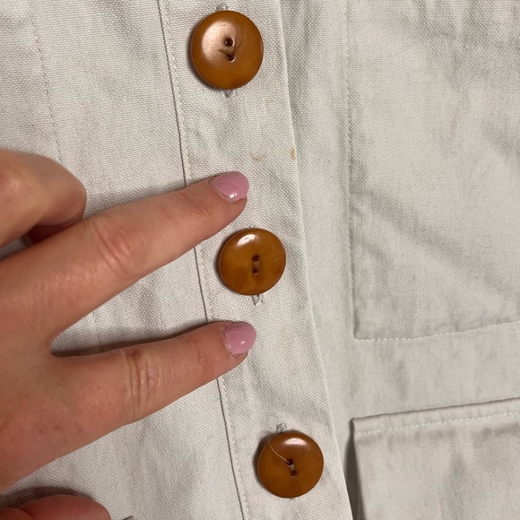 Ilana Kohn White Jacket with Brown Buttons - Picture 11 of 11